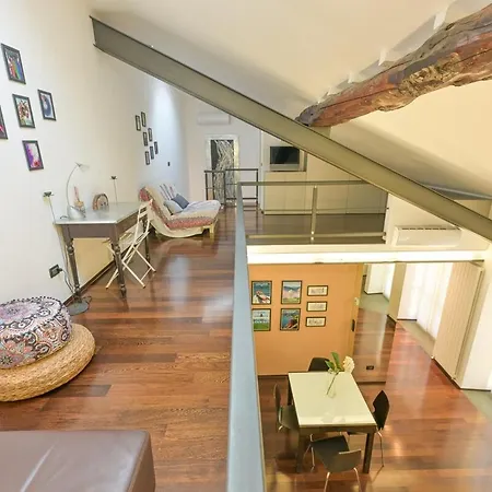 Apartment The Star Loft - A Luxury Floor Como