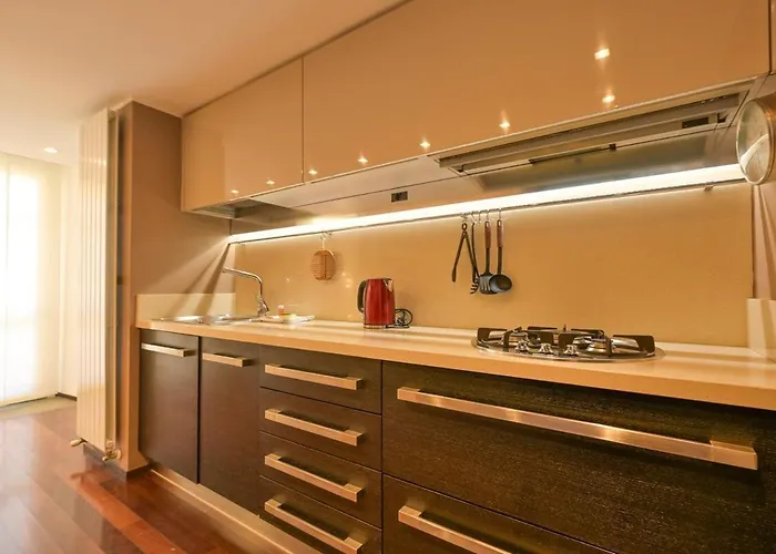 The Star Loft - A Luxury Floor Como